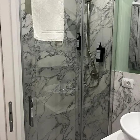 Mughettihouse Lägenhet